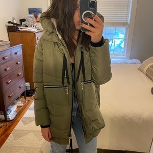 THE Amazon Jacket - Size S - Olive Green